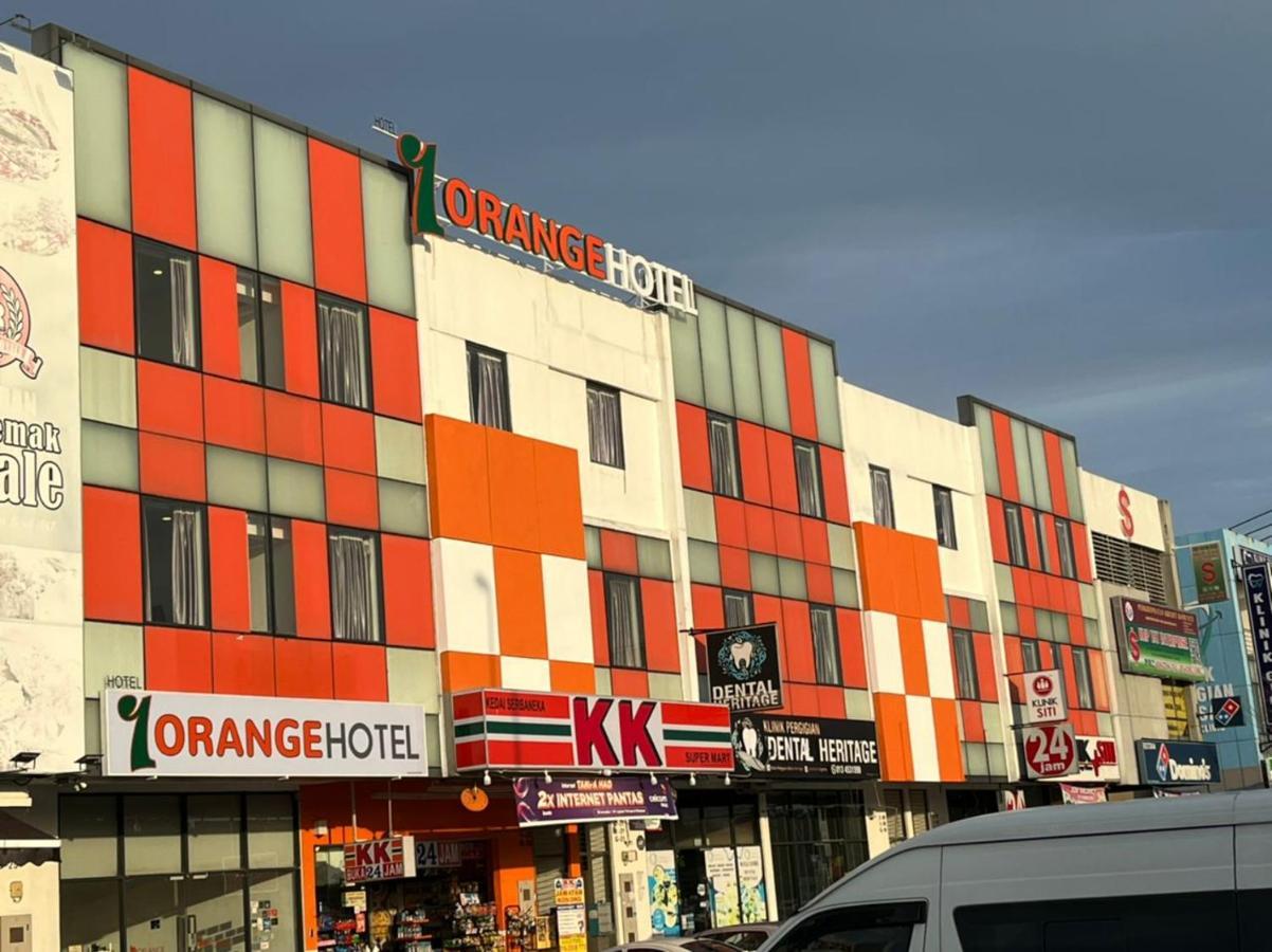 1 Orange Hotel Klia & Klia2 Sepang Exterior foto